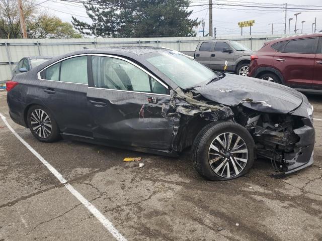 4S3BNAF6XJ3020882 - 2018 SUBARU LEGACY 2.5I PREMIUM GRAY photo 4