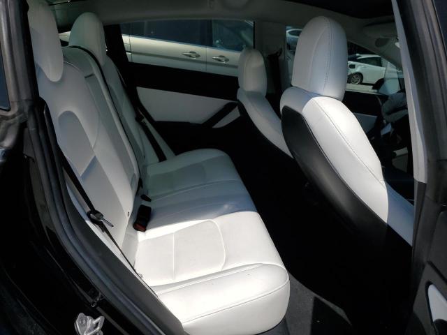 5YJ3E1EB7JF100291 - 2018 TESLA MODEL 3 Чорний фото 10