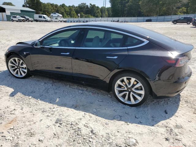 5YJ3E1EB7JF100291 - 2018 TESLA MODEL 3 Чорний фото 2