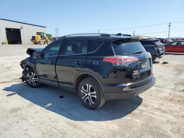 2T3BFREV4JW706692 - 2018 TOYOTA RAV4 LE შავი ფოტო 2
