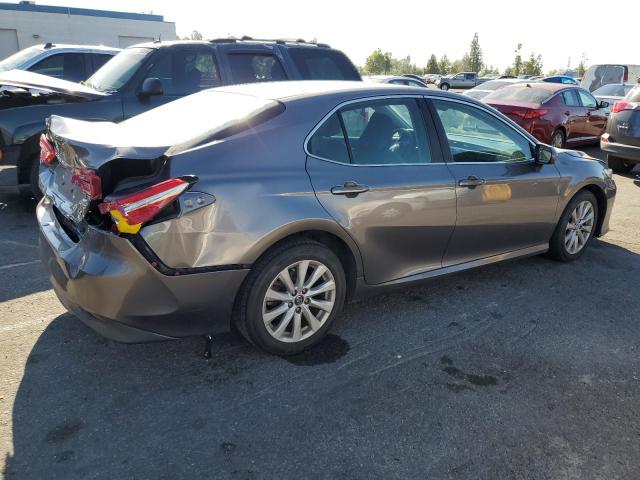 4T1B11HK5JU056040 - 2018 TOYOTA CAMRY L CHARCOAL photo 3