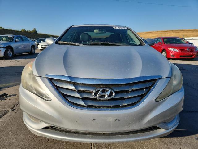 5NPEC4AC4BH054498 - 2011 HYUNDAI SONATA SE 银色 照片 5