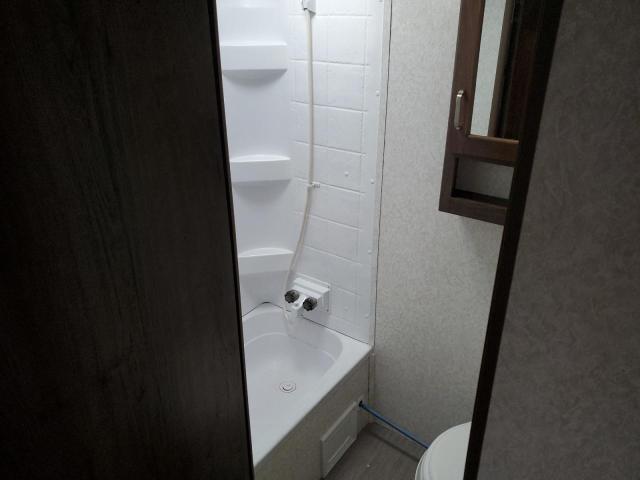 4YDT17513LK410107 - 2020 KEYSTONE PASSPORT 白色 照片 9