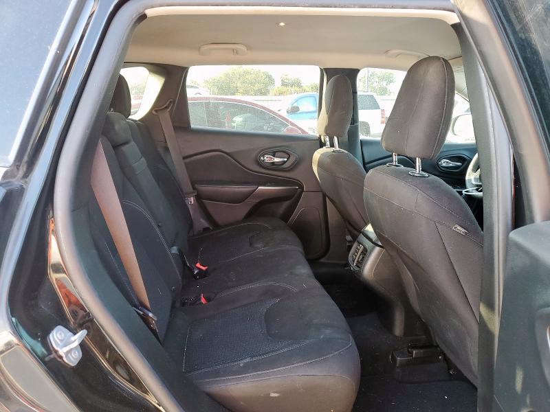 1C4PJLCBXKD297946 - 2019 JEEP CHEROKEE LATITUDE BLACK photo 11