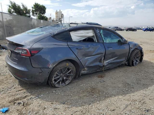 5YJ3E1EB5NF121565 - 2022 TESLA MODEL 3 Մոխրագույն լուսանկար 3