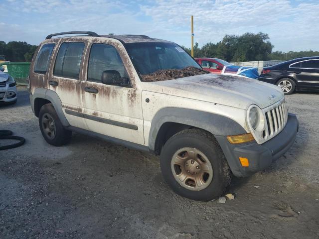 1J4GK48K77W530196 - 2007 JEEP LIBERTY SPORT WHITE photo 4