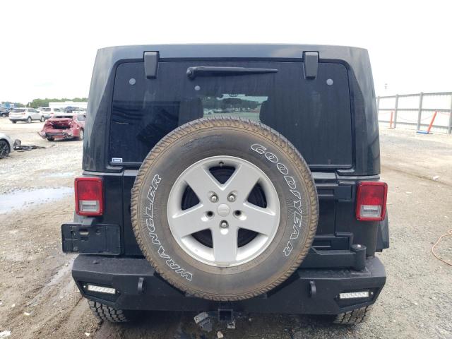 1C4BJWEG8CL279585 - 2012 JEEP WRANGLER U SAHARA BLACK photo 6