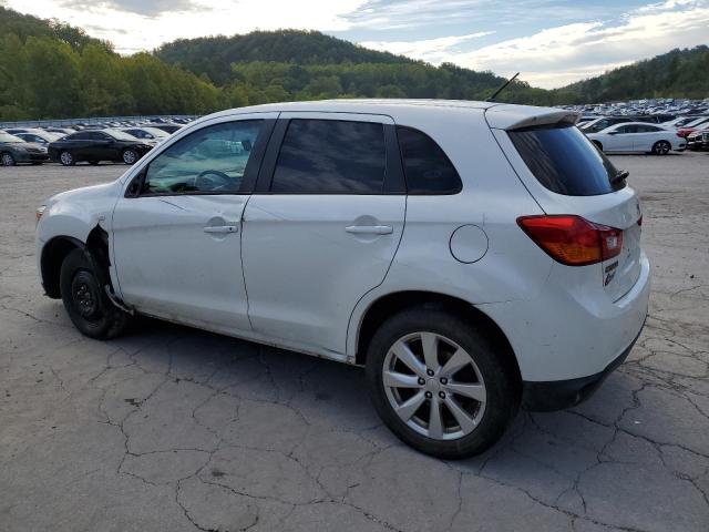 4A4AR3AW1FE050862 - 2015 MITSUBISHI OUTLANDER ES WHITE photo 2