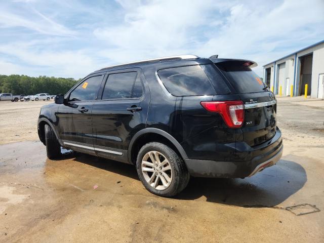 1FM5K7D83HGD49015 - 2017 FORD EXPLORER XLT BLACK photo 2