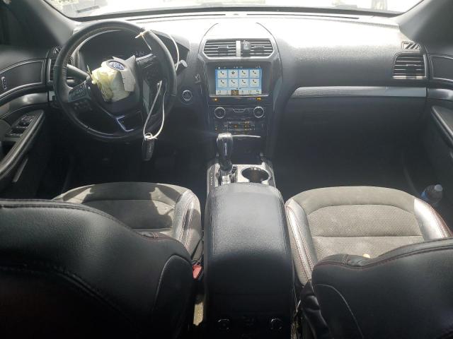 1FM5K8D81JGA91525 - 2018 FORD EXPLORER XLT Սև լուսանկար 8