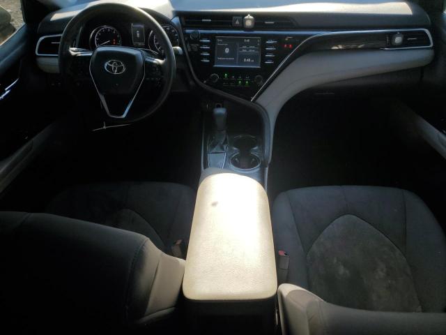 4T1B11HK6JU543473 - 2018 TOYOTA CAMRY L 银色 照片 8