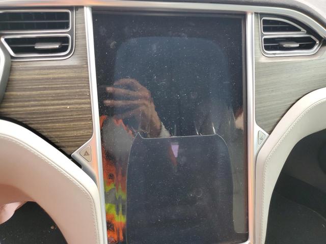 5YJSA1E22GF131139 - 2016 TESLA MODEL S CHARCOAL photo 9