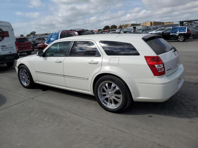 2D4FV37V78H202455 - 2008 DODGE MAGNUM SXT WHITE photo 2