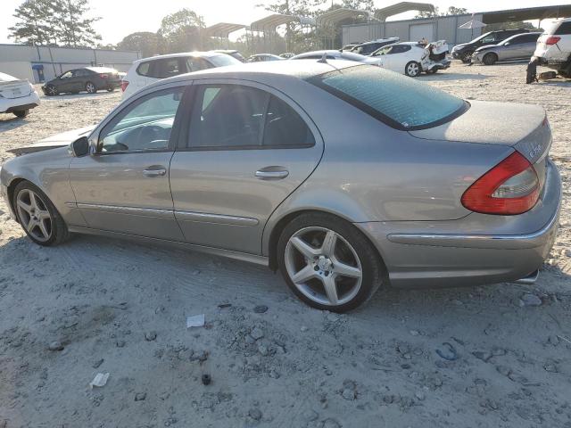 WDBUF56X39B432325 - 2009 MERCEDES-BENZ E 350 SILVER photo 2