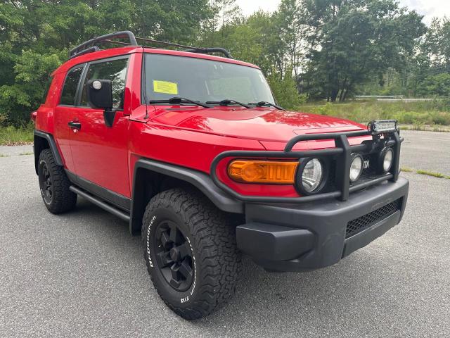 2012 TOYOTA FJ CRUISER, 