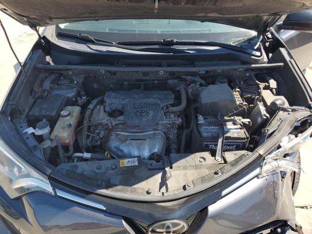 JTMZFREV4JJ160375 - 2018 TOYOTA RAV4 LE GRAY photo 11