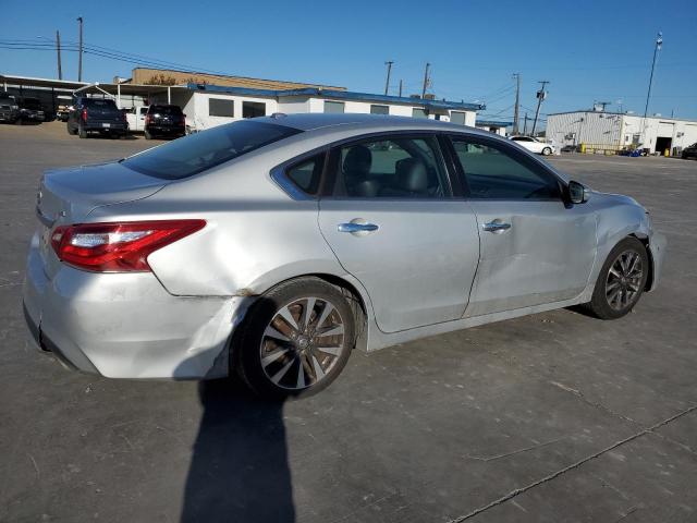 1N4AL3AP1HC201933 - 2017 NISSAN ALTIMA 2.5 SILVER photo 3