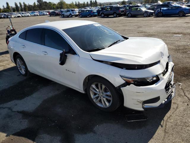 1G1ZD5ST2JF177754 - 2018 CHEVROLET MALIBU LT WHITE photo 4