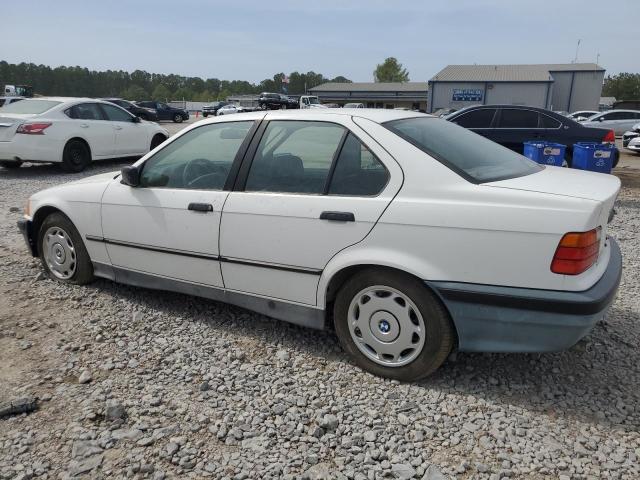 WBACA5311PFG07995 - 1993 BMW 318 I WHITE photo 2