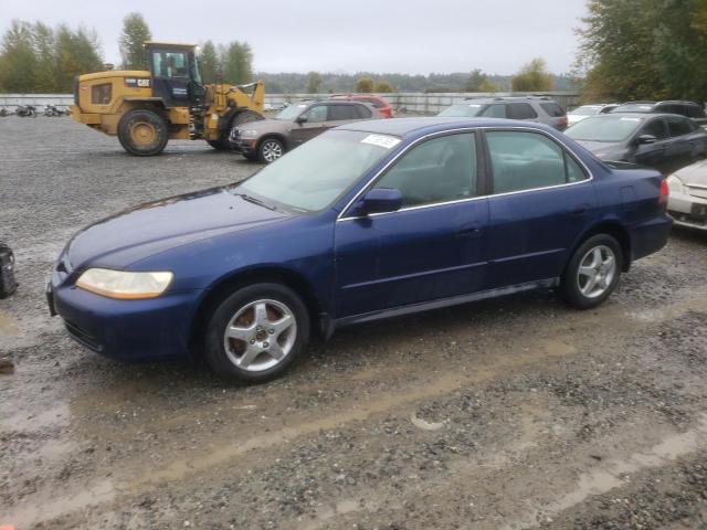 1HGCG56421A118516 - 2001 HONDA ACCORD LX BLUE photo 1