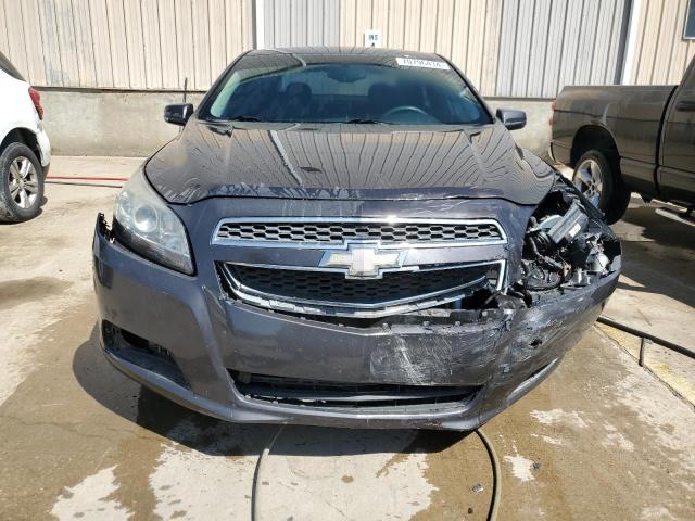1G11C5SA6DF342076 - 2013 CHEVROLET MALIBU 1LT ნაცრისფერი ფოტო 5