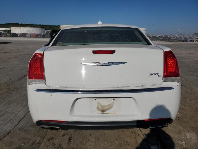 2C3CCAEG8GH342368 - 2016 CHRYSLER 300C WHITE photo 6