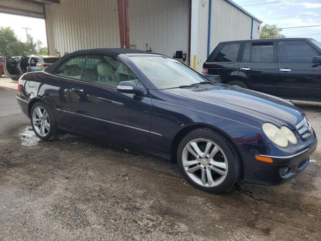 WDBTK56F08T092820 - 2008 MERCEDES-BENZ CLK 350 BLUE photo 4