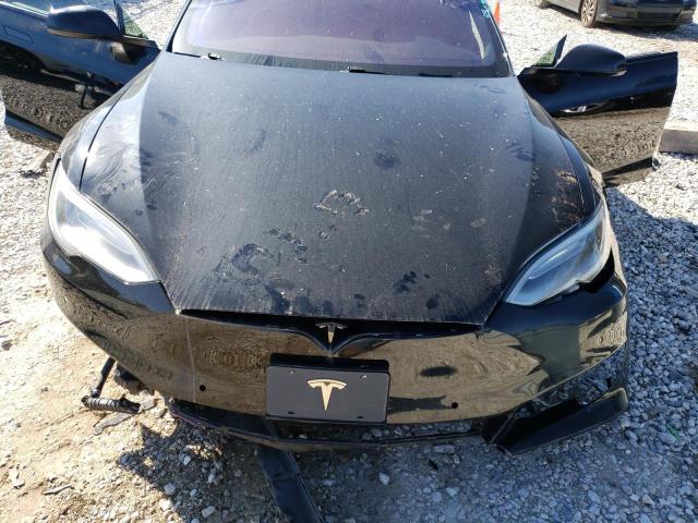5YJSA1E18HF212672 - 2017 TESLA MODEL S შავი ფოტო 11