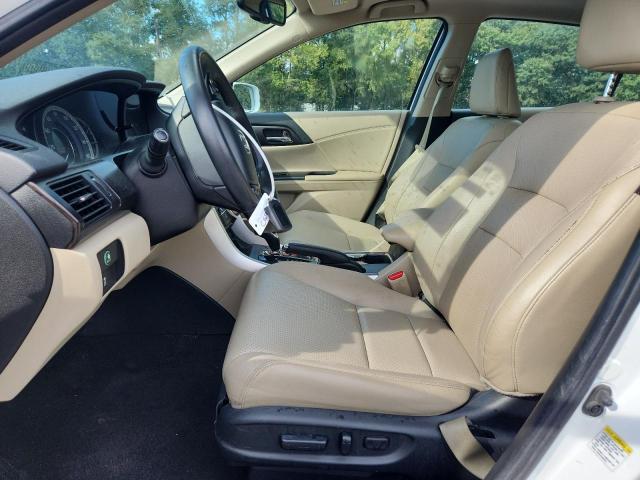 1HGCR3F90FA034941 - 2015 HONDA ACCORD TOURING WHITE photo 7