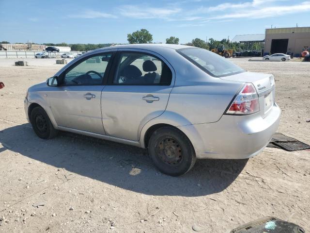 KL1TD56607B115326 - 2007 CHEVROLET AVEO BASE SILVER photo 2