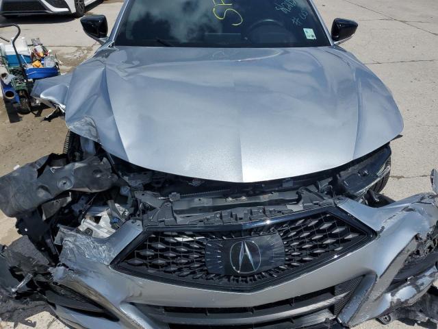 19UUB5F54PA000097 - 2023 ACURA TLX TECH A SILVER photo 11