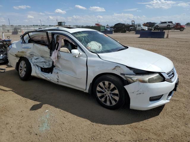 1HGCR2F83FA004799 - 2015 HONDA ACCORD EXL WHITE photo 4