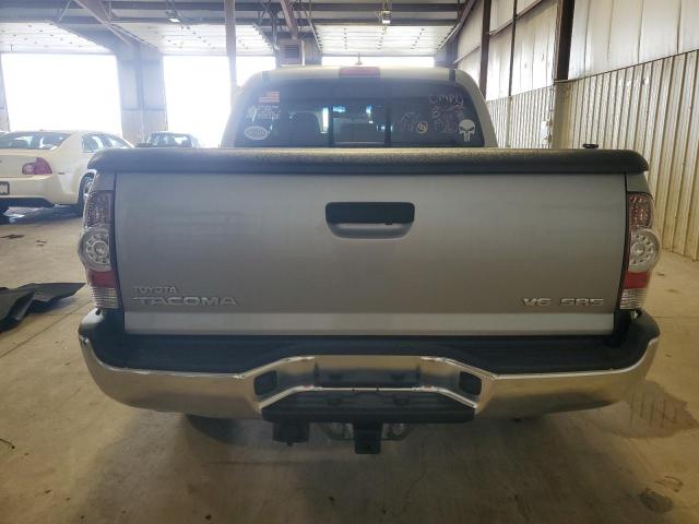 3TMLU4EN9FM193476 - 2015 TOYOTA TACOMA DOUBLE CAB 银色 照片 6