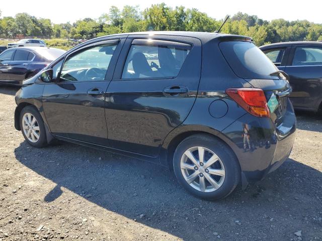 VNKKTUD33HA071640 - 2017 TOYOTA YARIS L BLACK photo 2