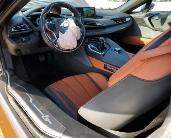 WBY2Z6C56KVB82769 - 2019 BMW I8 ORANGE photo 8