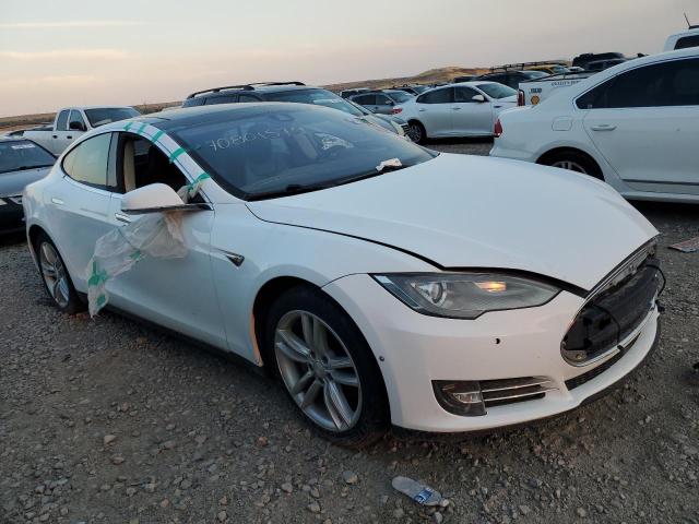 5YJSA1S16EFP60380 - 2014 TESLA MODEL S WHITE photo 4
