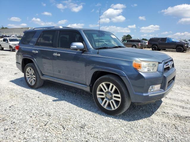 JTEBU5JR7D5120566 - 2013 TOYOTA 4RUNNER SR5 BLUE photo 4
