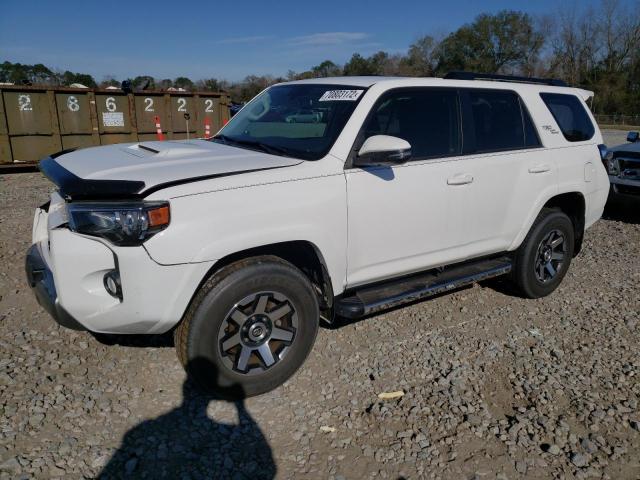 JTEBU5JRXK5638250 - 2019 TOYOTA 4RUNNER SR5 WHITE photo 1