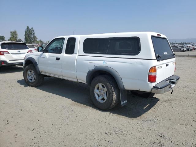 5TEWN72N81Z836881 - 2001 TOYOTA TACOMA XTRACAB WHITE photo 2