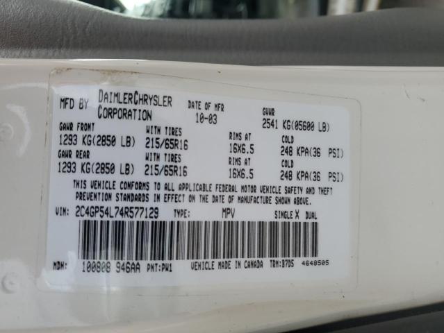 2C4GP54L74R577129 - 2004 CHRYSLER TOWN & COU TOURING თეთრი ფოტო 13