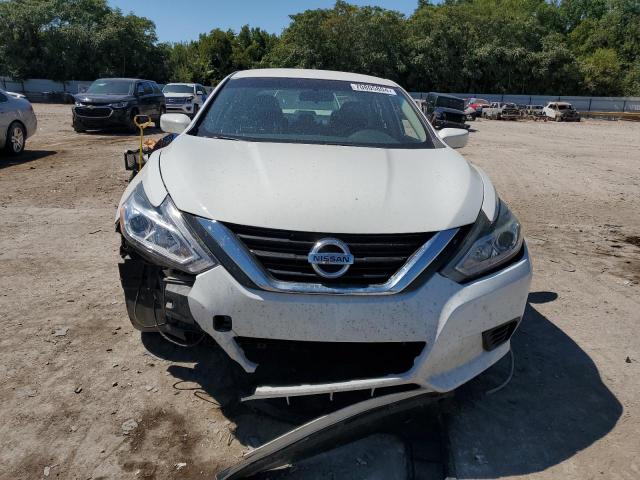 1N4AL3AP1JC110652 - 2018 NISSAN ALTIMA 2.5 WHITE photo 5