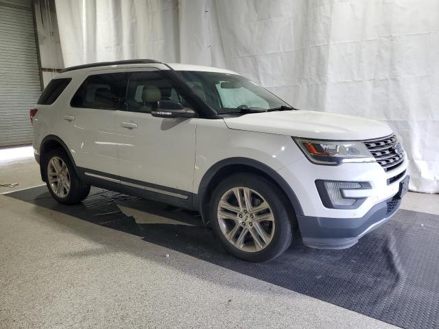 1FM5K8D81HGB14439 - 2017 FORD EXPLORER XLT WHITE photo 4