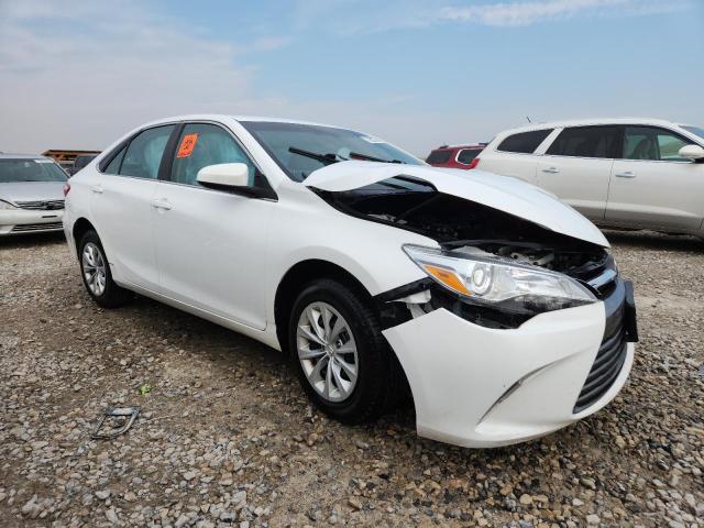 4T1BF1FK4GU532811 - 2016 TOYOTA CAMRY LE WHITE photo 4