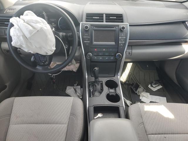 4T1BF1FK4GU532811 - 2016 TOYOTA CAMRY LE WHITE photo 8