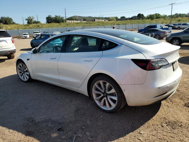 5YJ3E1EB2KF437498 - 2019 TESLA MODEL 3 WHITE photo 2