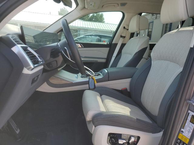 5UX33EM09P9R03134 - 2023 BMW X7 M60I GRAY photo 7