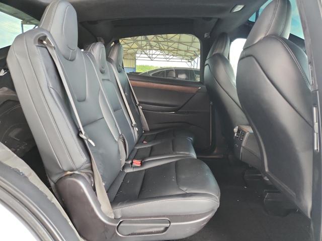 5YJXCDE26LF303233 - 2020 TESLA MODEL X WHITE photo 11