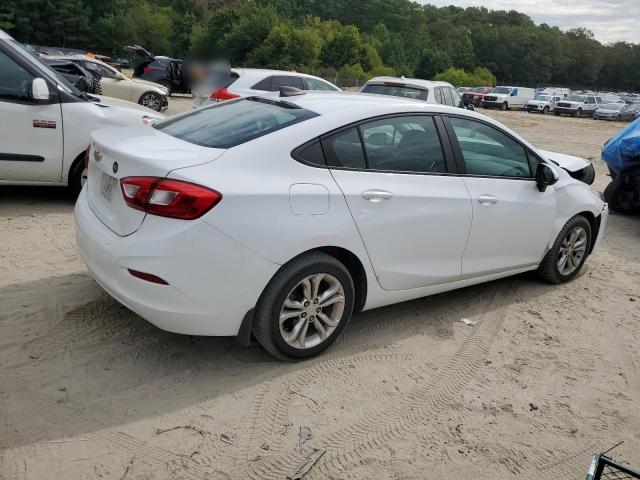 1G1BC5SM1K7120597 - 2019 CHEVROLET CRUZE LS WHITE photo 3