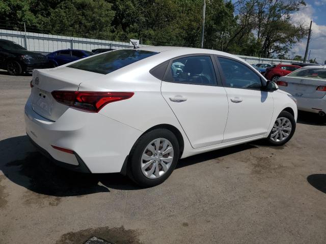 3KPC24A68LE119735 - 2020 HYUNDAI ACCENT SE WHITE photo 3