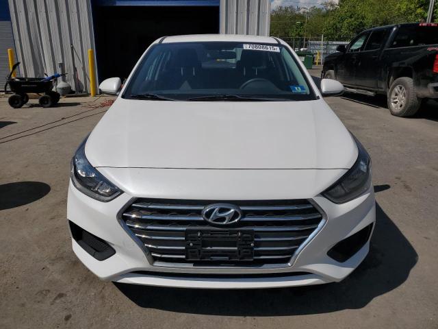 3KPC24A68LE119735 - 2020 HYUNDAI ACCENT SE WHITE photo 5